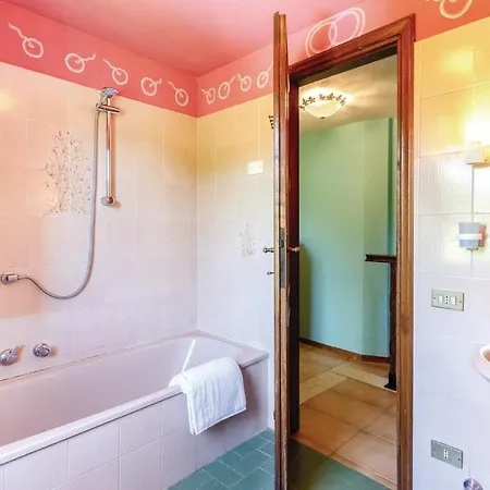 Casa Iris - Versilia, With Pool Tatil Evi